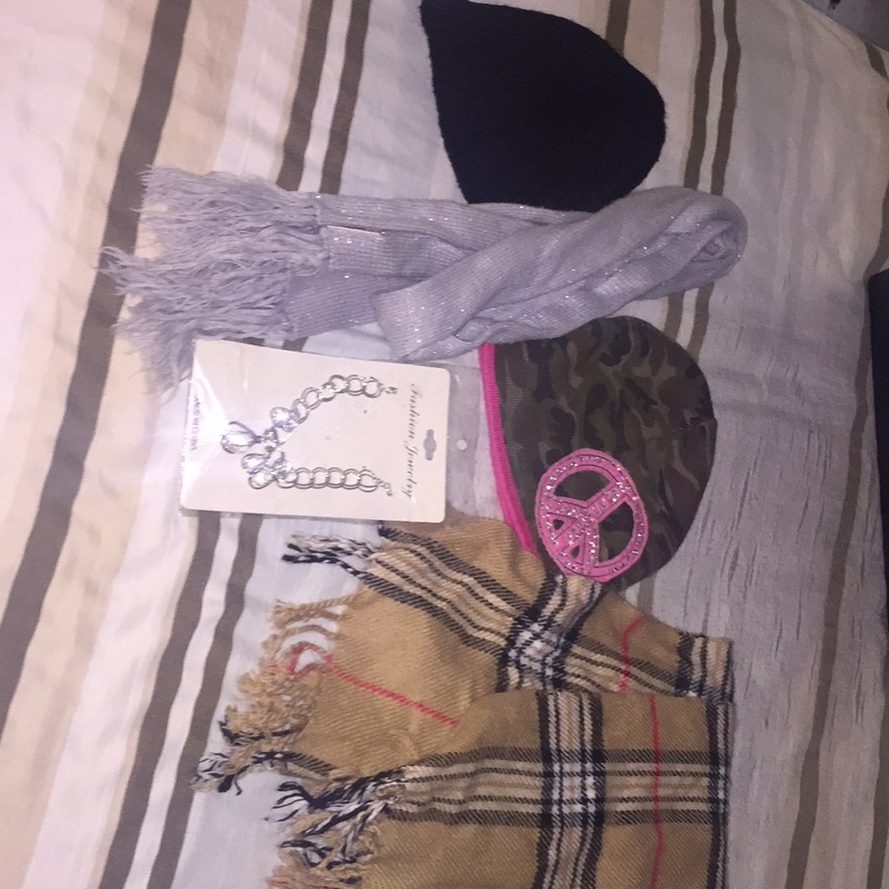 Bundle of winter accessories and free necklace